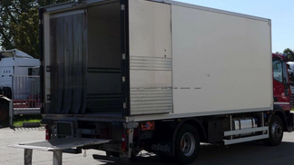 Specjalna ciężarówka Iveco 140E25 2014