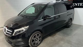 Financování Hatchback MERCEDES V 250 2018