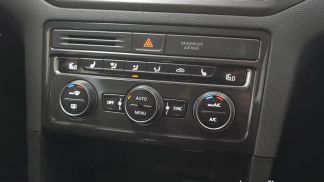 Financování Hatchback Volkswagen Golf Sportsvan 2019