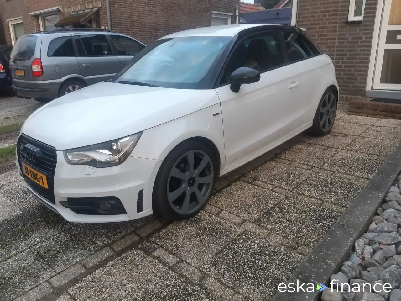 Leasing Hatchback Audi A1 2012