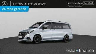 Lízing Hatchback MERCEDES V 300 2024