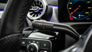 Lízing Sedan MERCEDES CLA 250 2021