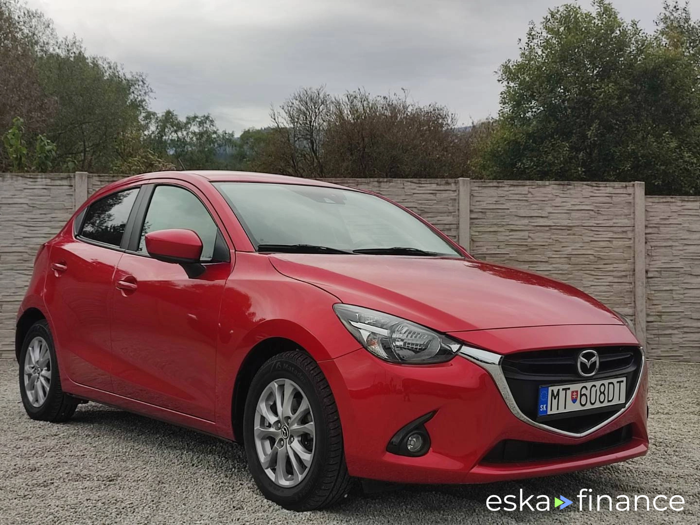 Leasing Hatchback Mazda 2 2015