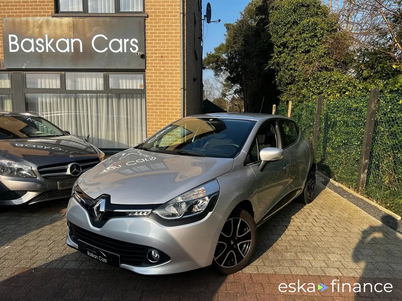 Finansowanie Sedan Renault Clio 2015