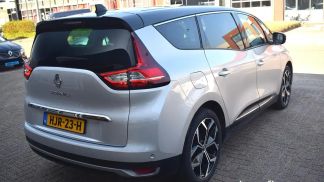 Lízing Hatchback Renault Grand Scenic 2021