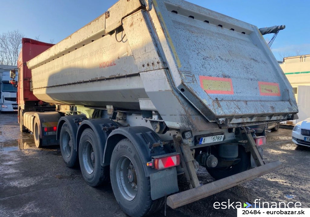 Leasing Semi-trailer Kogel SKM 2011