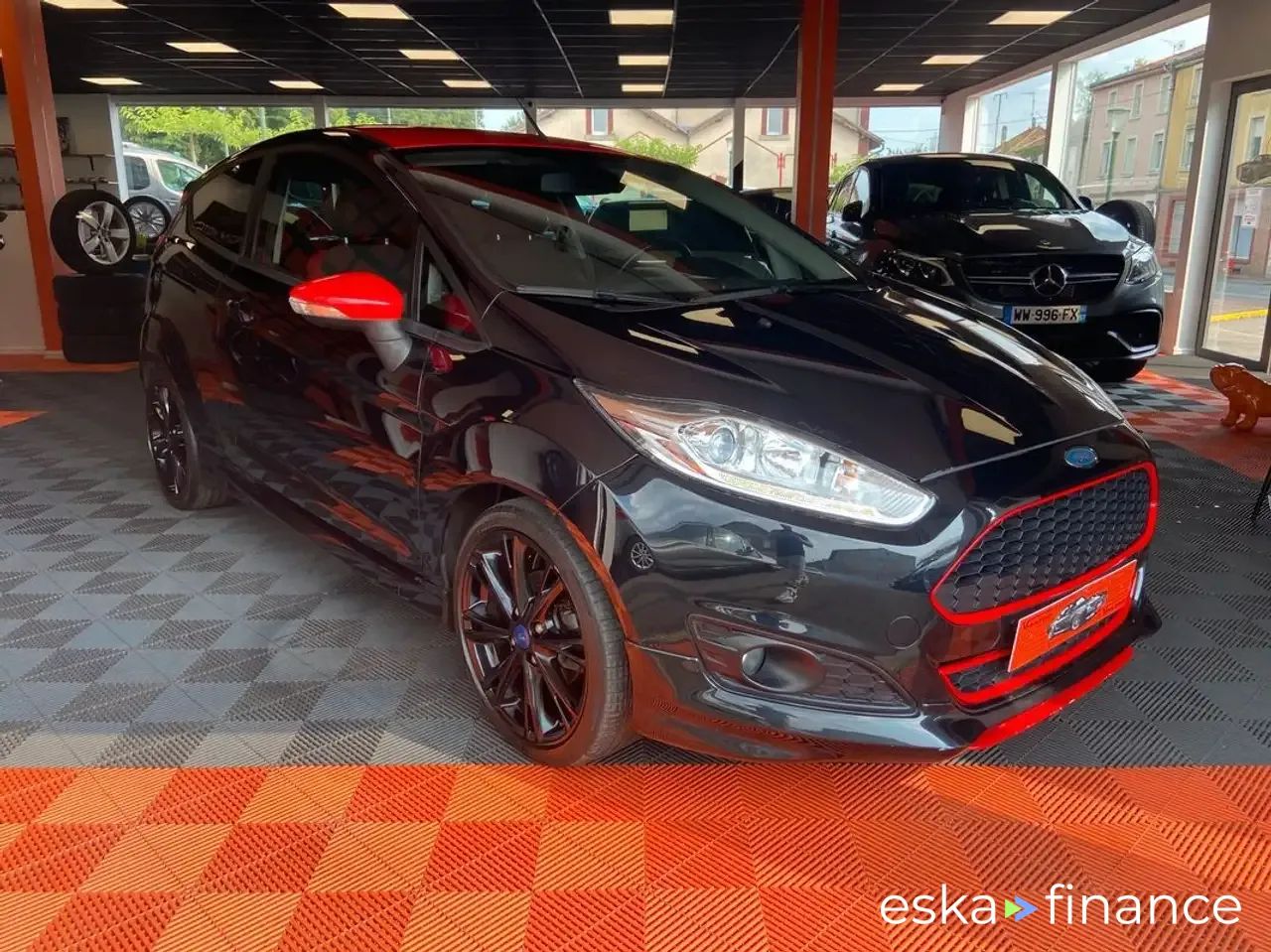 Leasing Hatchback Ford Fiesta 2015