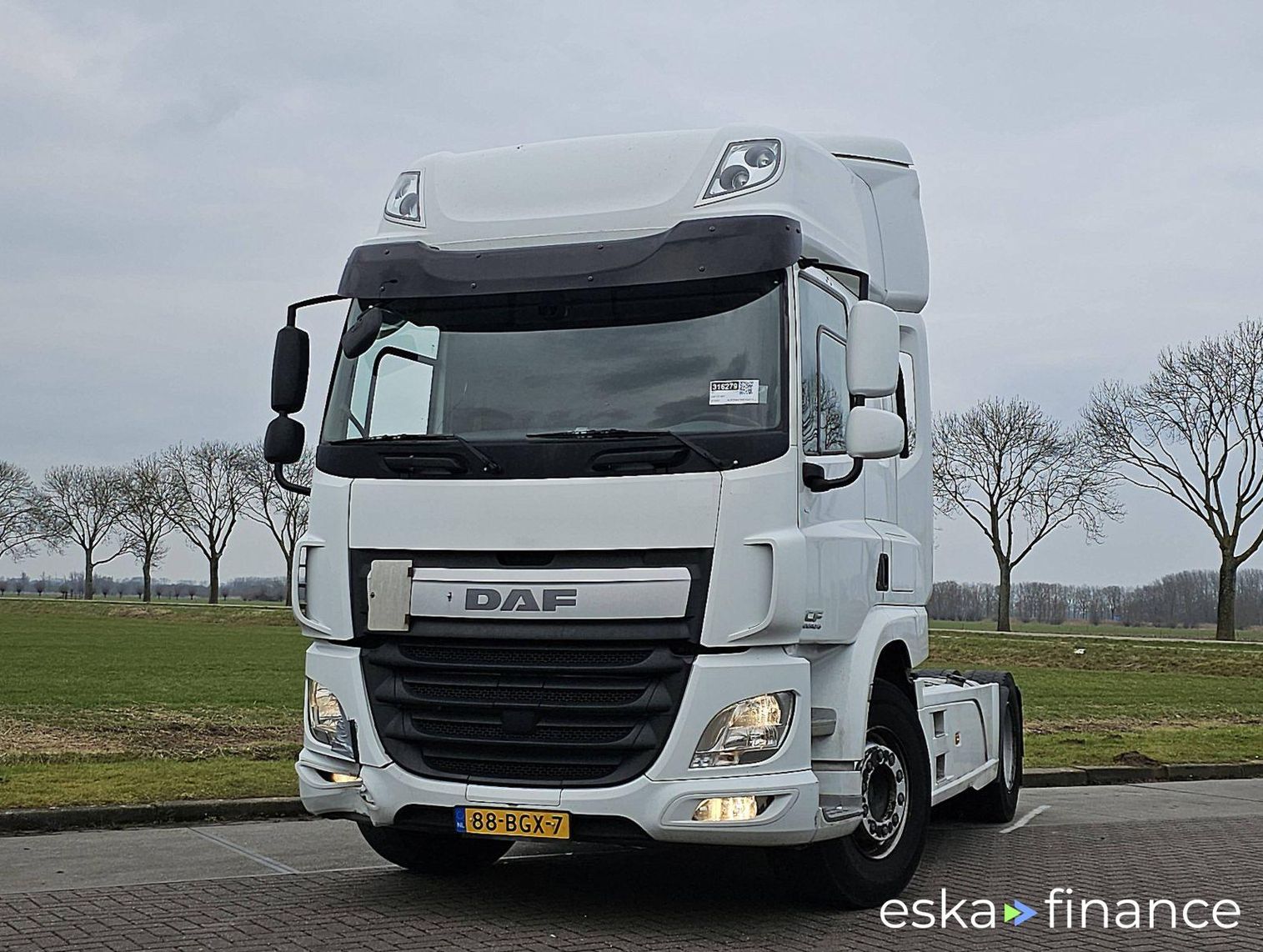 Lízing Traktor DAF CF 400 2016