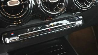 Finansowanie SUV MERCEDES GLB 200 2021