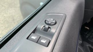 Financování Hatchback Peugeot Traveller 2020