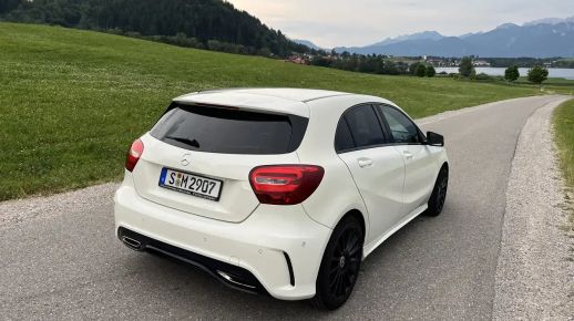 MERCEDES A 220 2015