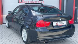 Lízing Sedan BMW 318 2010