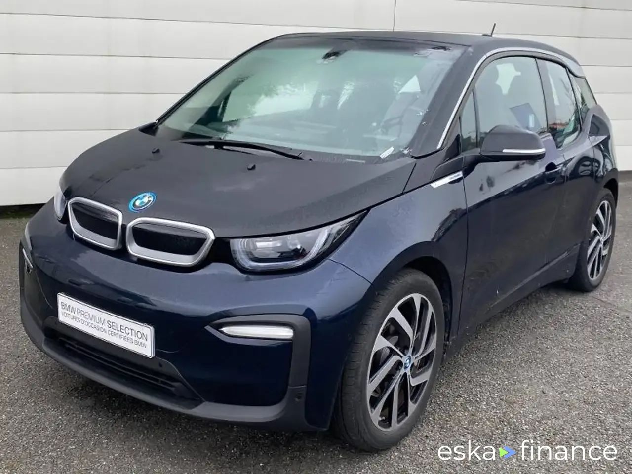 Lízing Sedan BMW i3 2021