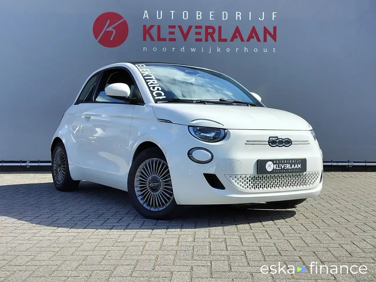 Lízing Kabriolet Fiat 500C 2022