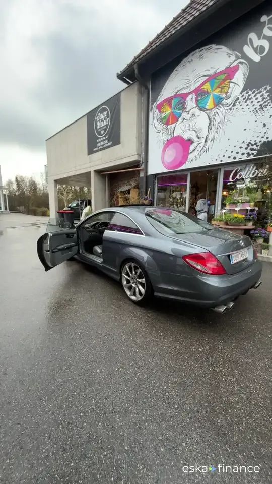 Lízing Kupé MERCEDES CL 500 2025