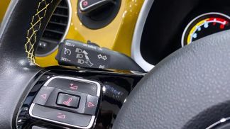 Leasing Convertible Volkswagen Beetle 2016