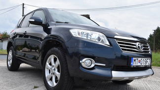 Leasing SUV Toyota RAV4 2011