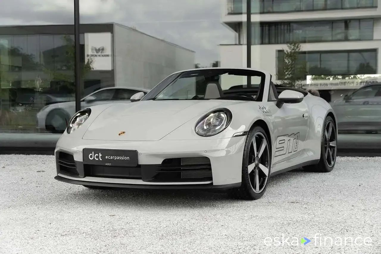 Finansowanie Zamienny Porsche 992 2024