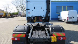 Leasing Tractor unit MERCEDES 1851 2020