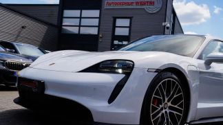 Lízing Sedan Porsche Taycan 2021