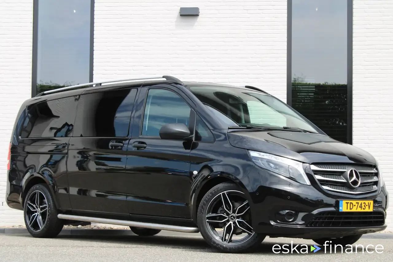 Financování Hatchback MERCEDES VITO 2018
