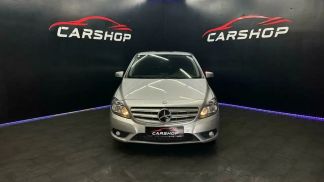 Lízing Hatchback MERCEDES B 180 2012