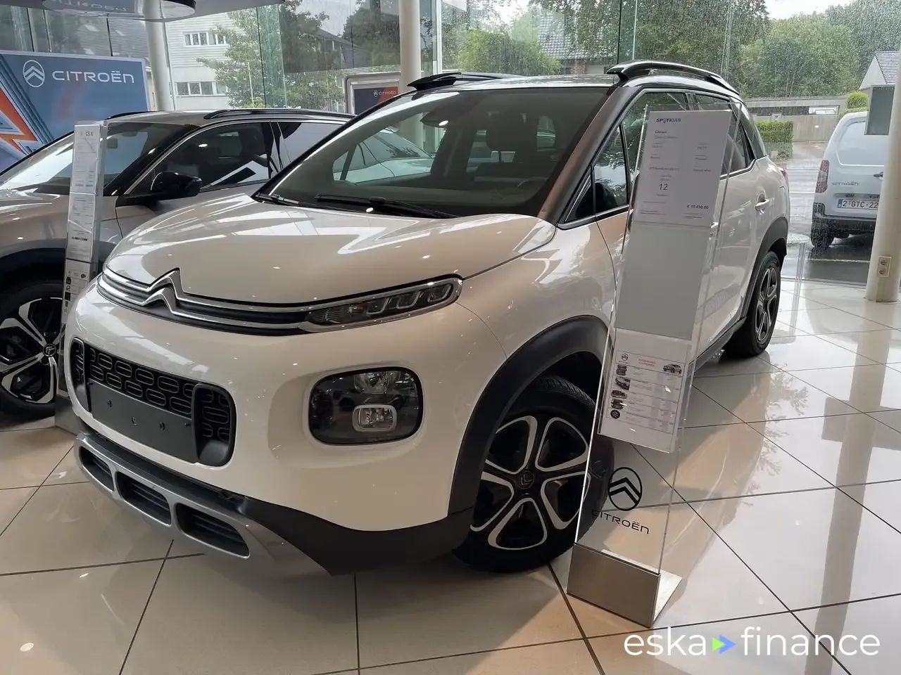 Financování Hatchback Citroën C3 Aircross 2019