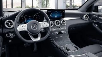 Lízing SUV MERCEDES GLC 300 2023