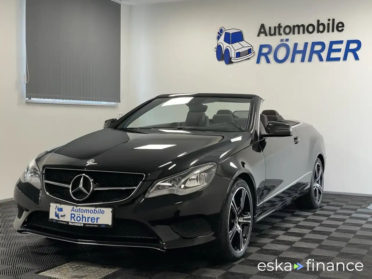 Lízing Kabriolet MERCEDES E 350 2015