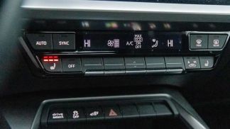 Lízing Sedan Audi A3 2022