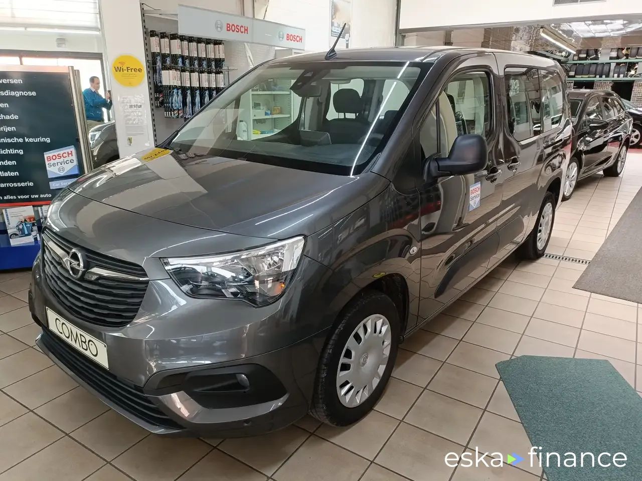 Finansowanie Transport pasażerów Opel Combo Life 2021