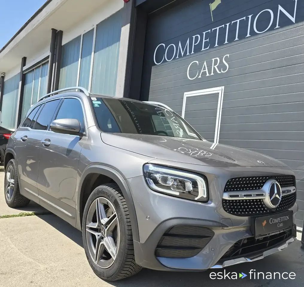Lízing SUV MERCEDES GLB 220 2020