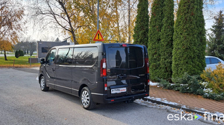 Leasing Passenger transport Renault Trafic 2016