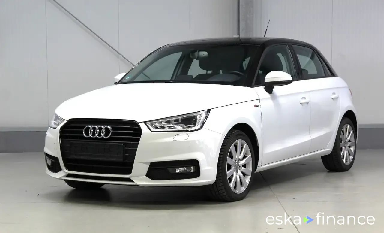 Hatchback Audi A1 2018