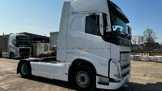 Leasing Tractor unit Volvo FH4 2022