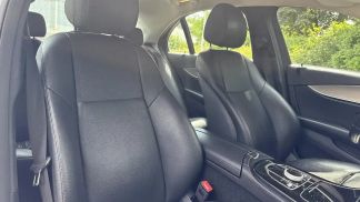 Lízing Sedan MERCEDES E 200 2019