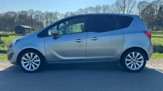 Lízing Hatchback Opel Meriva 2011