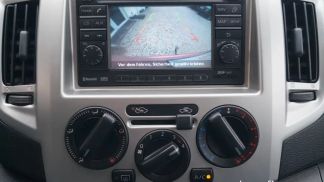 Lízing Hatchback Nissan Evalia 2011