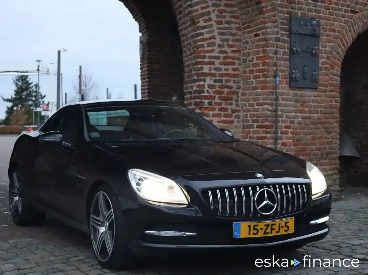 Finansowanie Zamienny MERCEDES SLK 250 2011