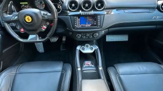 Leasing Sedan Ferrari FF 2014