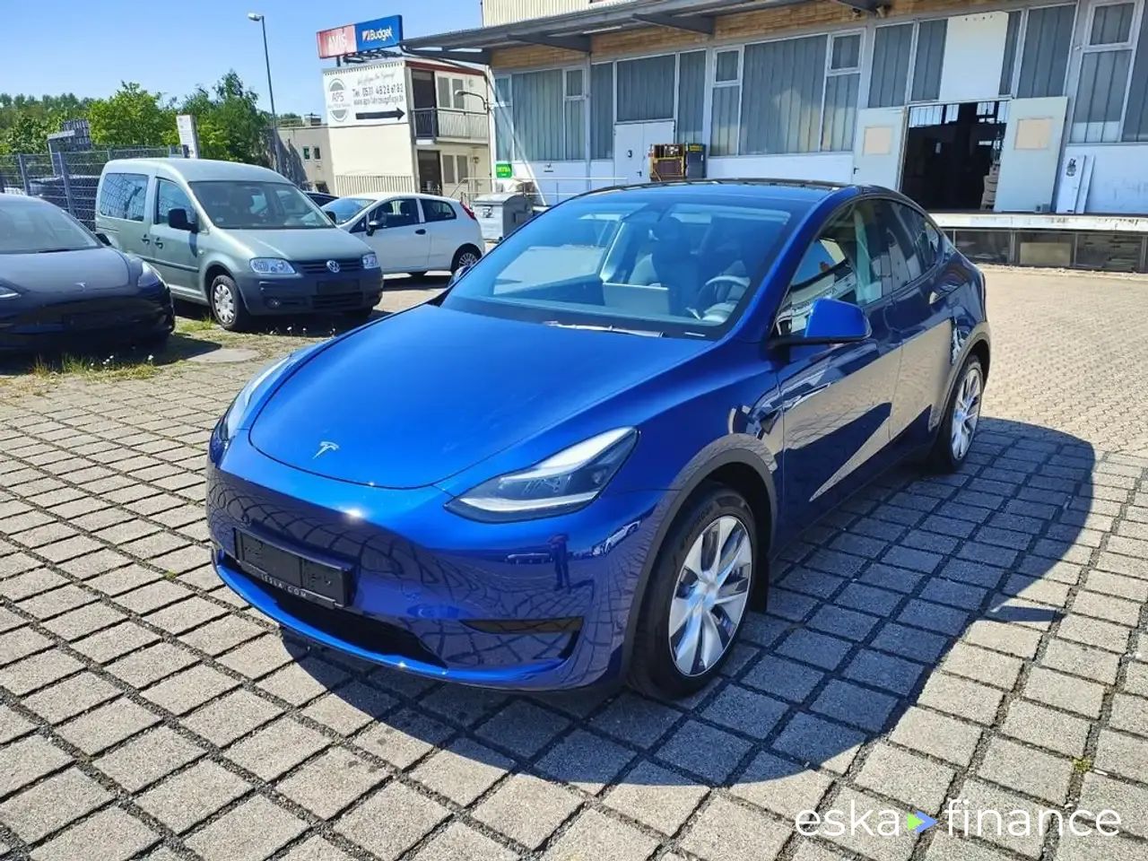Finansowanie SUV Tesla Model Y 2024