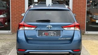 Leasing Wagon Toyota Auris 2016