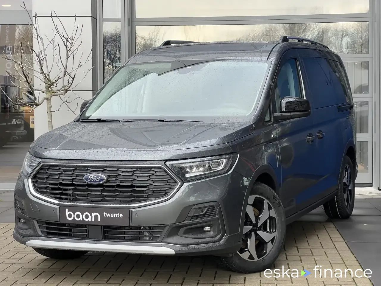 Lízing Hatchback Ford Tourneo Connect 2025