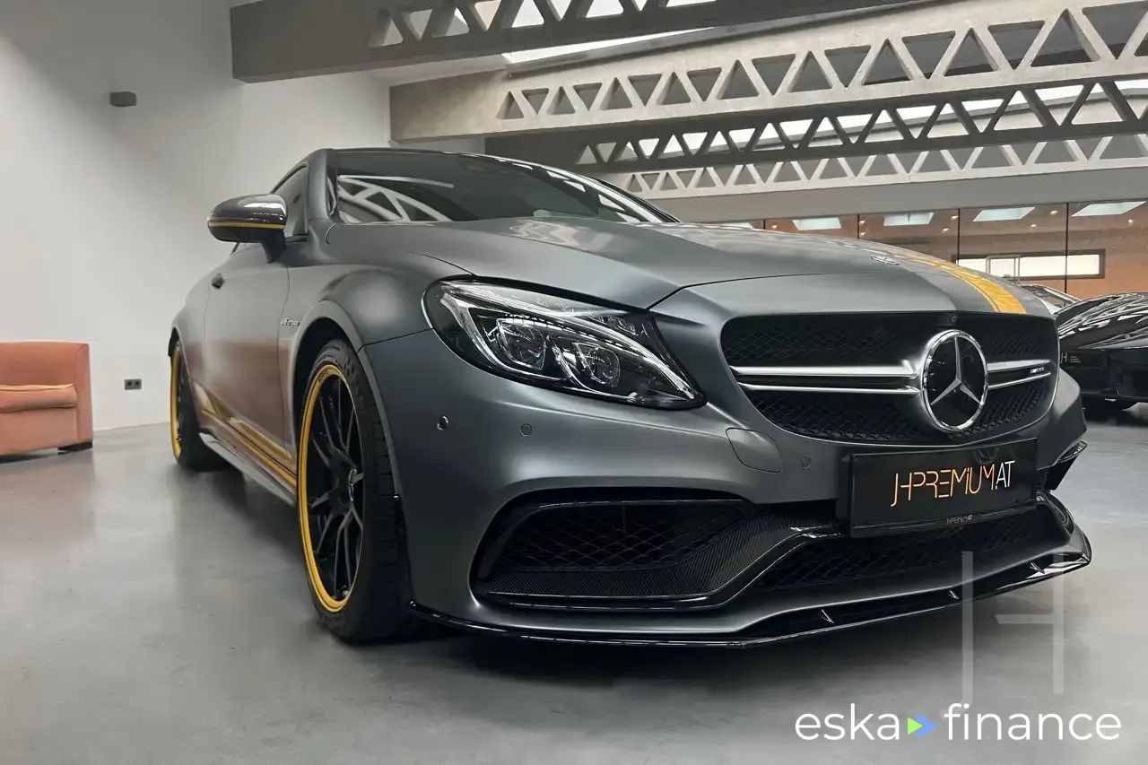 Financování Kupé MERCEDES C 63 AMG 2017