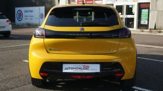 Lízing Hatchback Peugeot E-208 2022
