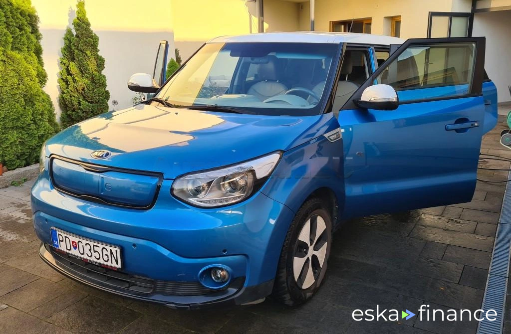 Lízing Hatchback Kia Soul 2017