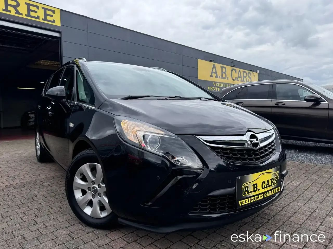Finansowanie Hatchback Opel Zafira Tourer 2016