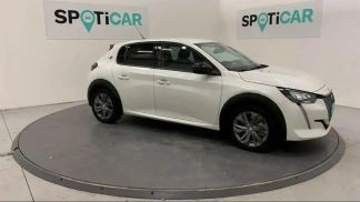 Lízing Sedan Peugeot 208 2021