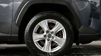 Finansowanie SUV Toyota RAV 4 2019