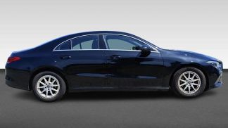 Lízing Sedan MERCEDES CLA 180 2021